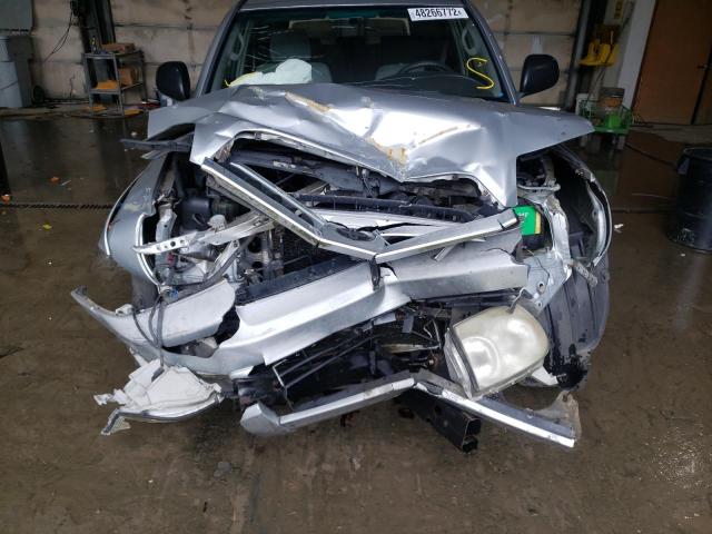 Photo 9 from auction – 2003 TOYOTA 4RUNNER SR with VIN JTEBU14RX30013639