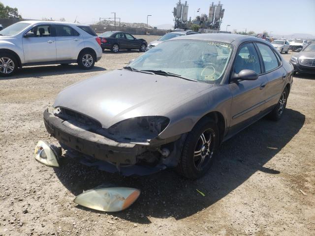 Foto 2 de la subasta – 2004 FORD TAURUS SES con VIN 1FAFP55U34A116569