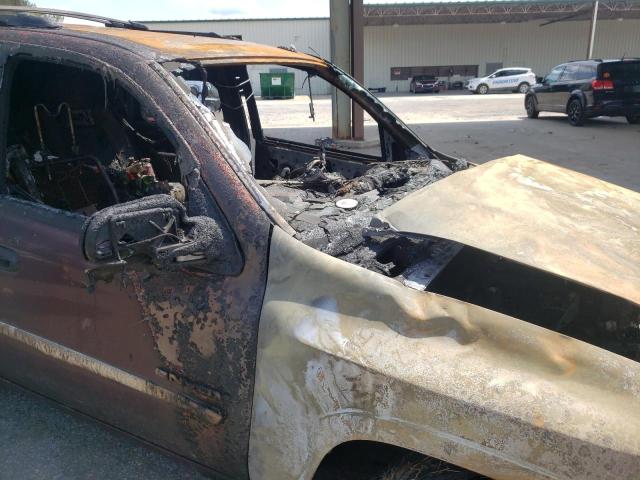 Photo 9 from auction – 2006 GMC ENVOY with VIN 1GKDS13S862247556