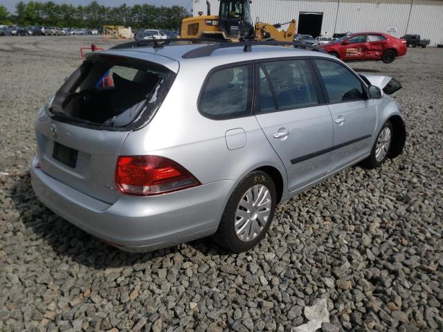 Photo 4 from auction – 2011 VOLKSWAGEN JETTA S with VIN 3VWPZ7AJ0BM679284