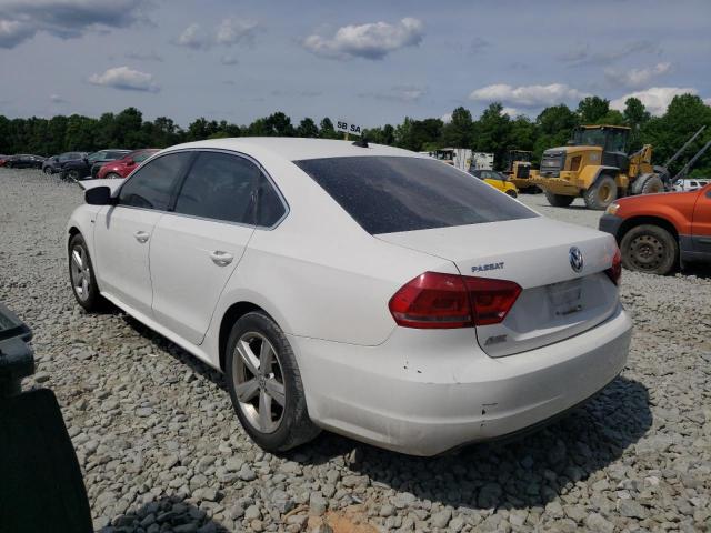 Photo 3 from auction – 2015 VOLKSWAGEN PASSAT S with VIN 1VWAS7A39FC101039