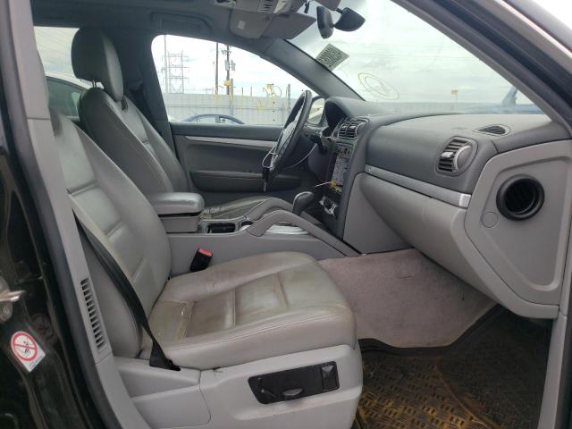 Photo 5 from auction – 2004 PORSCHE CAYENNE S with VIN WP1AB29P64LA65965