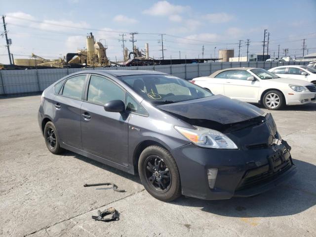 TOYOTA PRIUS 2015 with VIN JTDKN3DUXF1957151 - Photo from auction