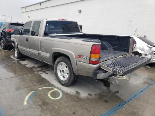 Photo 3 from auction – 2000 CHEVROLET SILVERADO with VIN 1GCEK19T1YE393654