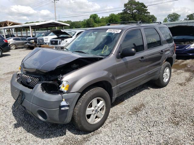 Photo 2 from auction – 2005 FORD ESCAPE XLS with VIN 1FMYU92Z05KA52842