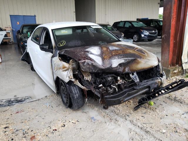 VOLKSWAGEN JETTA BASE 2015 with VIN 3VW2K7AJ4FM271018 - Photo from auction