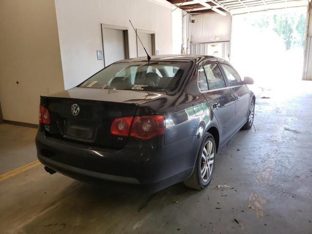 Photo 4 from auction – 2007 VOLKSWAGEN JETTA WOLF with VIN 3VWEG71K47M181232