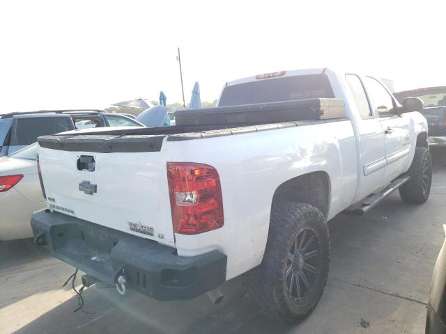 Photo 4 from auction – 2010 CHEVROLET SILVERADO with VIN 1GCSCSE03AZ145809