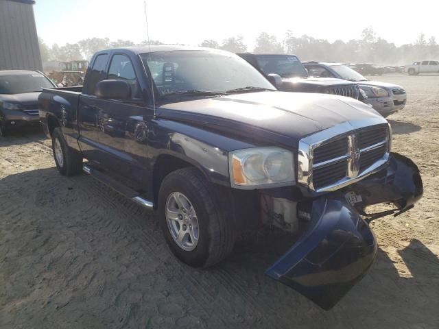 DODGE DAKOTA SLT 2006 with VIN 1D7HE42K56S679485 - Photo from auction