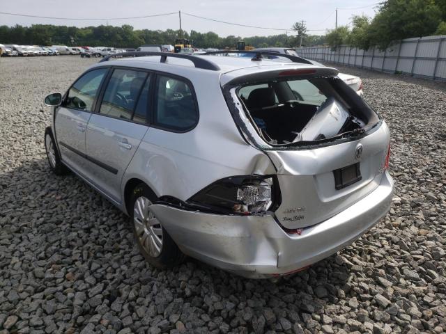 Photo 3 from auction – 2011 VOLKSWAGEN JETTA S with VIN 3VWPZ7AJ0BM679284