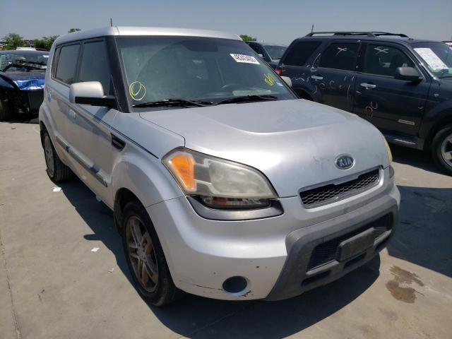 KIA SOUL + 2010 with VIN KNDJT2A2XA7164937 - Photo from auction
