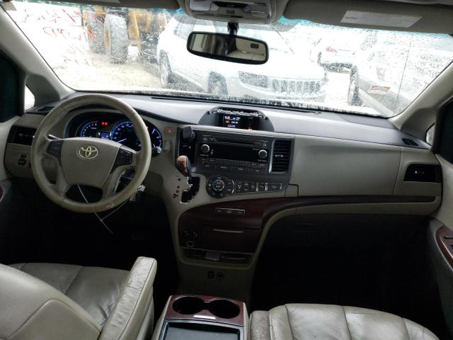 Photo 9 from auction – 2011 TOYOTA SIENNA XLE with VIN 5TDYK3DCXBS044252