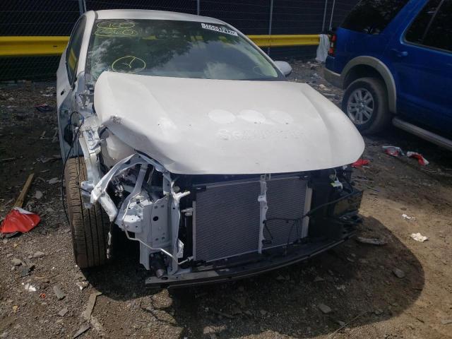 Photo 9 from auction – 2022 TOYOTA COROLLA LE with VIN 5YFEPMAE2NP296316