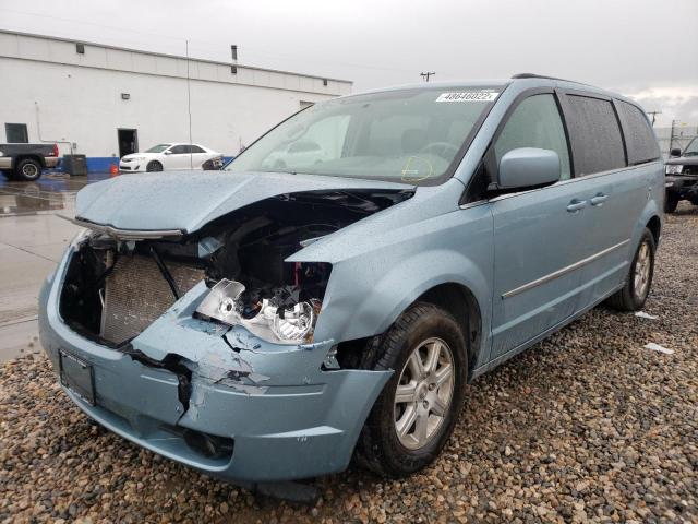 Photo 2 from auction – 2010 CHRYSLER TOWN & COU with VIN 2A4RR5D19AR228903