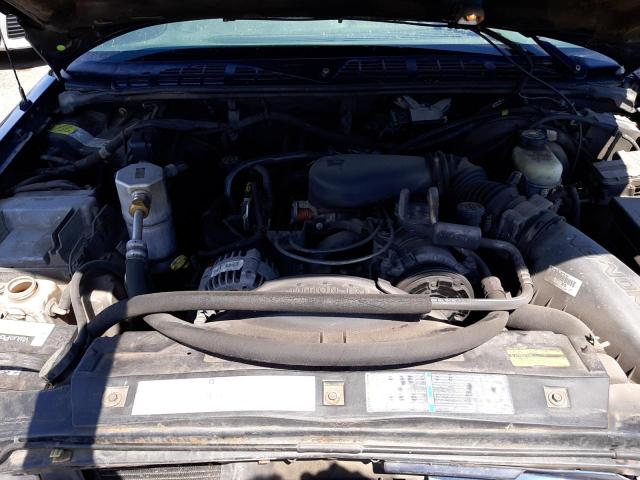 Photo 7 from auction – 2002 CHEVROLET BLAZER with VIN 1GNDT13W62K100746