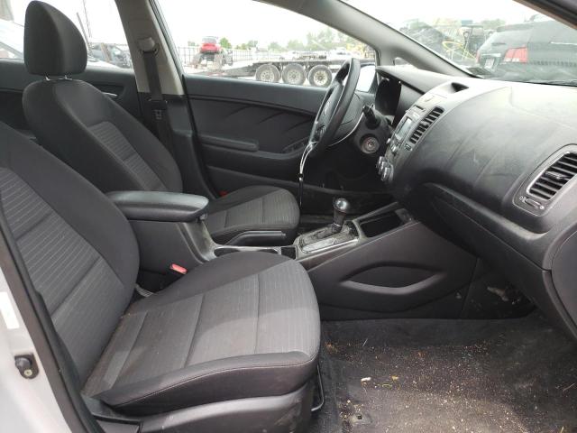 Photo 5 from auction – 2017 KIA FORTE LX with VIN 3KPFL4A78HE127294