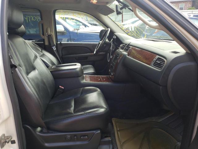 Photo 5 from auction – 2010 CHEVROLET AVALANCHE with VIN 3GNVKGE04AG295772