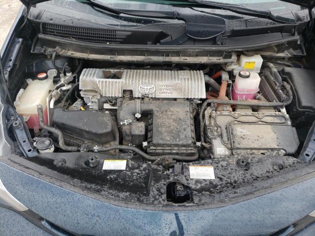Photo 7 from auction – 2017 TOYOTA PRIUS V with VIN JTDZN3EU8HJ060037