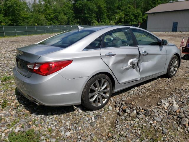 Photo 4 from auction – 2011 HYUNDAI SONATA SE with VIN 5NPEC4AC4BH290259