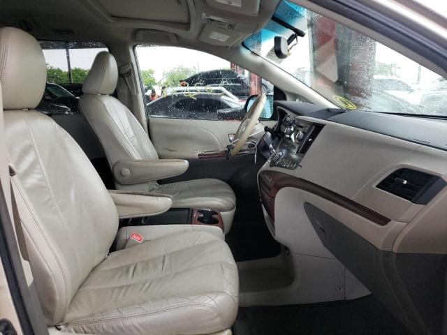 Photo 5 from auction – 2011 TOYOTA SIENNA XLE with VIN 5TDYK3DCXBS044252