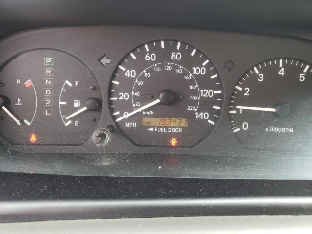Photo 8 from auction – 2001 TOYOTA CAMRY with VIN 4T1BG22K01U025582