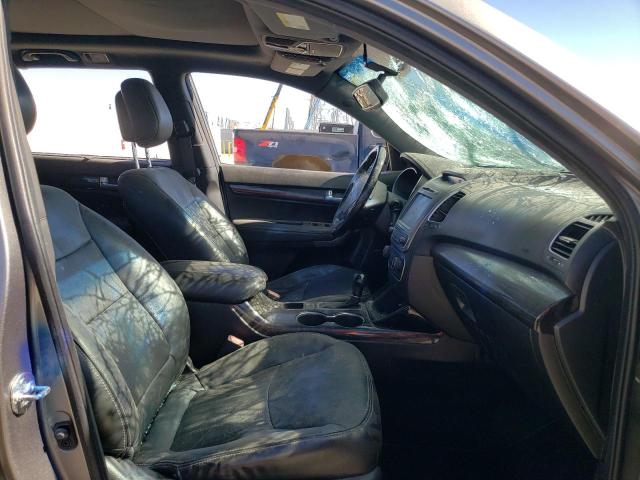 Photo 5 from auction – 2014 KIA SORENTO SX with VIN 5XYKWDA75EG471444