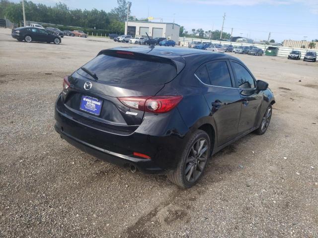 Photo 4 from auction – 2018 MAZDA 3 TOURING with VIN 3MZBN1L32JM183404