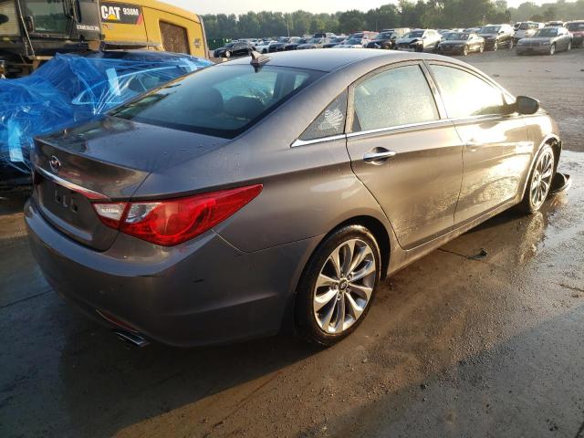 Photo 4 from auction – 2011 HYUNDAI SONATA SE with VIN 5NPEC4AC6BH181754
