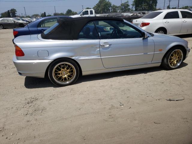 Photo 9 from auction – 2002 BMW 325 CI with VIN WBABS33402PG83184