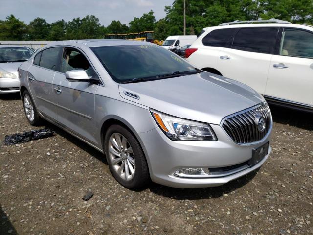 BUICK LACROSSE 2015 with VIN 1G4GB5G3XFF285670 - Photo from auction