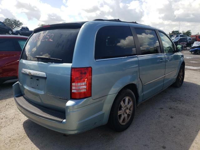 Photo 4 from auction – 2010 CHRYSLER TOWN & COU with VIN 2A4RR5D10AR109783