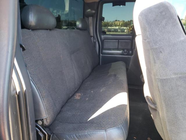 Photo 6 from auction – 2000 CHEVROLET SILVERADO with VIN 2GCEC19T6Y1382454