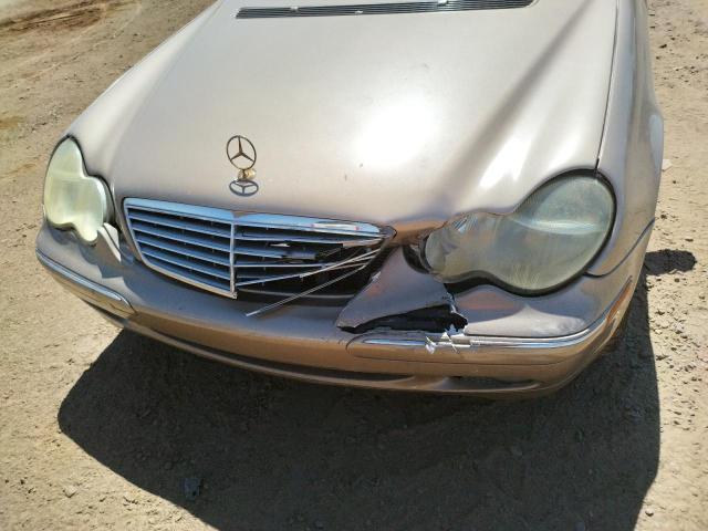 Photo 9 from auction – 2004 MERCEDES-BENZ C 240 with VIN WDBRF61JX4E018142