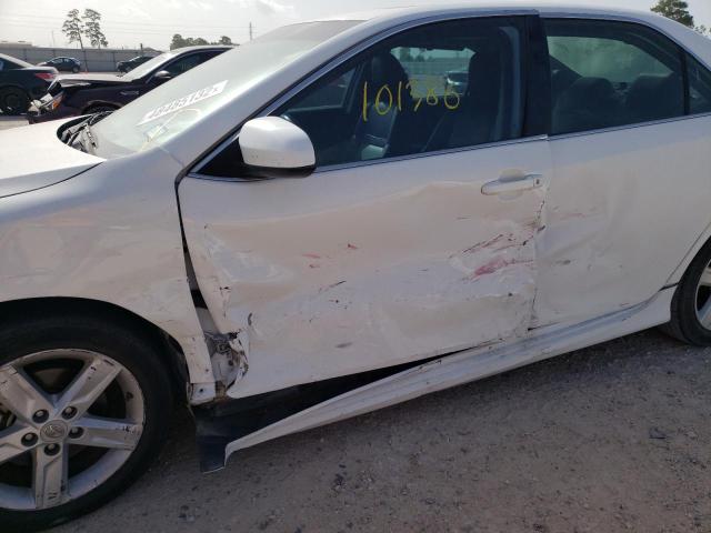 Zdjęcie 9 z aukcji – 2012 TOYOTA CAMRY BASE z VIN 4T1BF1FK8CU550559