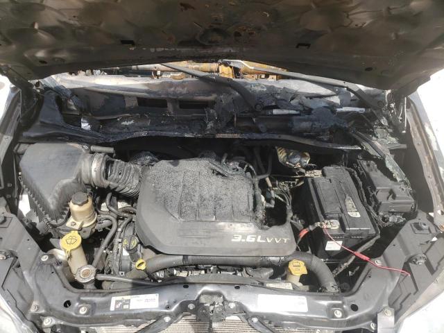 Photo 7 from auction – 2016 CHRYSLER TOWN & COU with VIN 2C4RC1BG7GR293720
