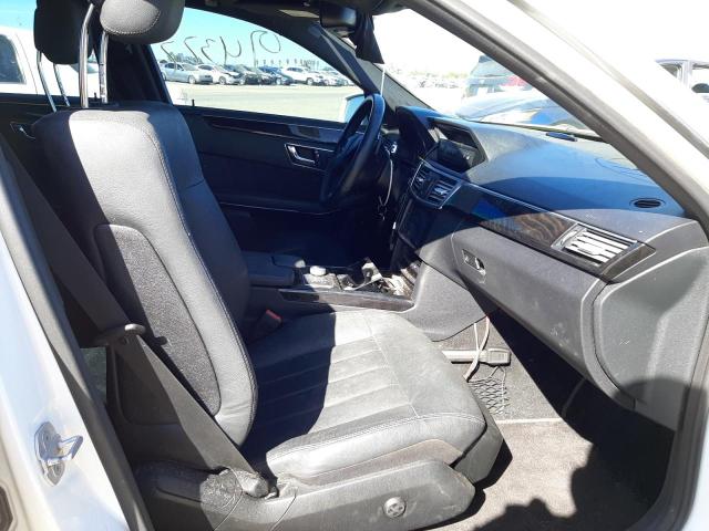 Photo 5 from auction – 2010 MERCEDES-BENZ E 550 with VIN WDDHF7CB5AA116304