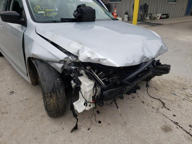 Photo 10 from auction – 2015 VOLKSWAGEN JETTA BASE with VIN 3VW2K7AJ2FM291624