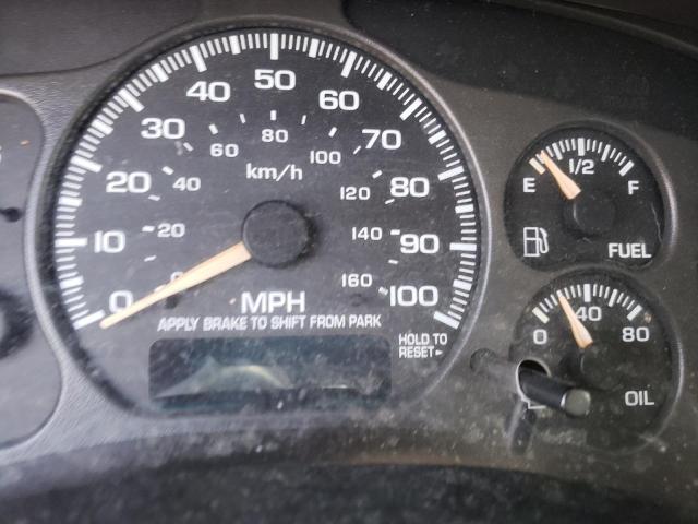 Photo 8 from auction – 2002 CHEVROLET AVALANCHE with VIN 3GNEK13TX2G194490