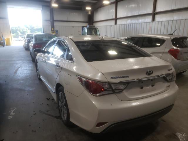 Photo 3 from auction – 2013 HYUNDAI SONATA HYB with VIN KMHEC4A43DA079844