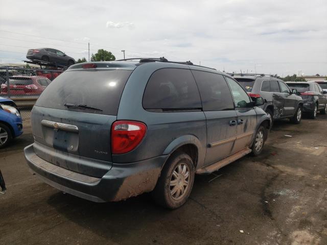 Photo 4 from auction – 2005 CHRYSLER TOWN & COU with VIN 2C4GP54L55R466502