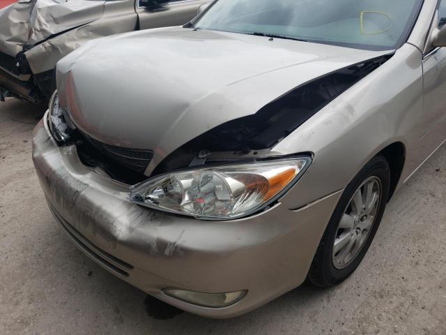 Photo 9 from auction – 2004 TOYOTA CAMRY LE with VIN 4T1BE32K74U843567
