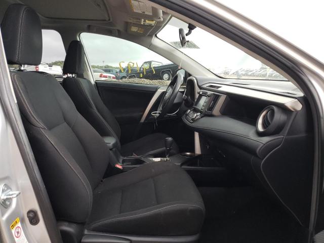 Photo 5 from auction – 2015 TOYOTA RAV4 XLE with VIN JTMWFREV0FJ050045