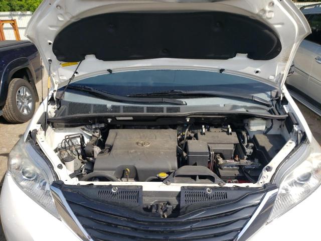 Photo 7 from auction – 2013 TOYOTA SIENNA LE with VIN 5TDKK3DC8DS296493