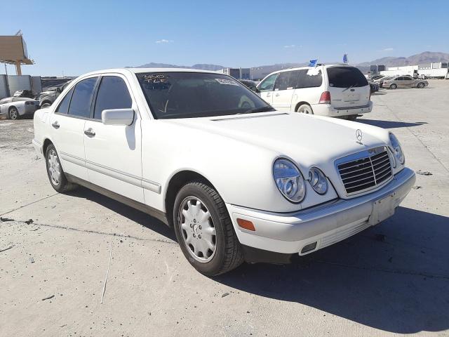 MERCEDES-BENZ E 320 1996 with VIN WDBJF55F0TJ016838 - Photo from auction