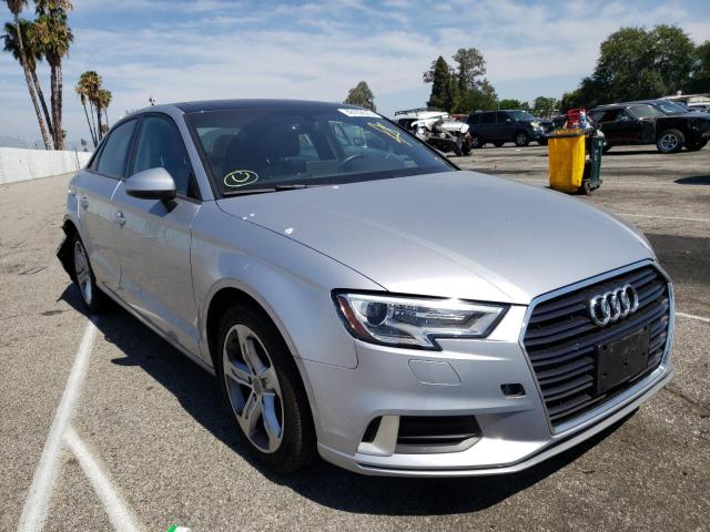 AUDI A3 PREMIUM 2018 with VIN WAUAUGFF5J1027846 - Photo from auction