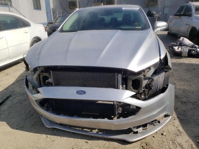 Photo 9 from auction – 2017 FORD FUSION SE with VIN 3FA6P0HD8HR131952