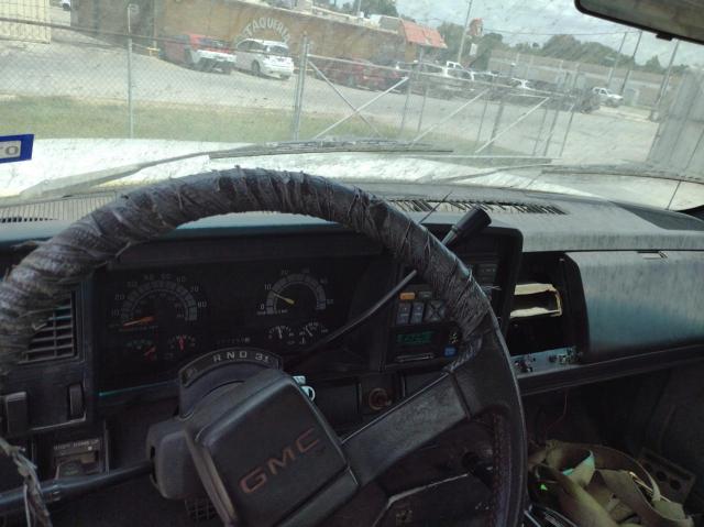 Photo 9 from auction – 1993 GMC TOPKICK C7 with VIN 1GDJ7H1P6PJ504448