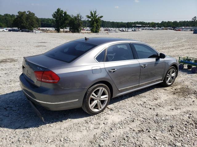 Photo 4 from auction – 2012 VOLKSWAGEN PASSAT SEL with VIN 1VWCN7A30CC065317