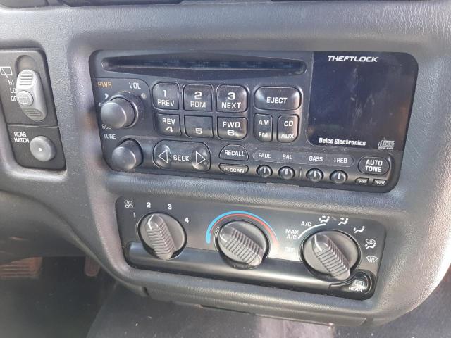 Photo 9 from auction – 2002 CHEVROLET BLAZER with VIN 1GNDT13W62K100746