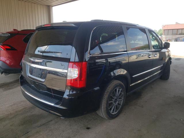 Photo 4 from auction – 2016 CHRYSLER TOWN & COU with VIN 2C4RC1BG1GR166235